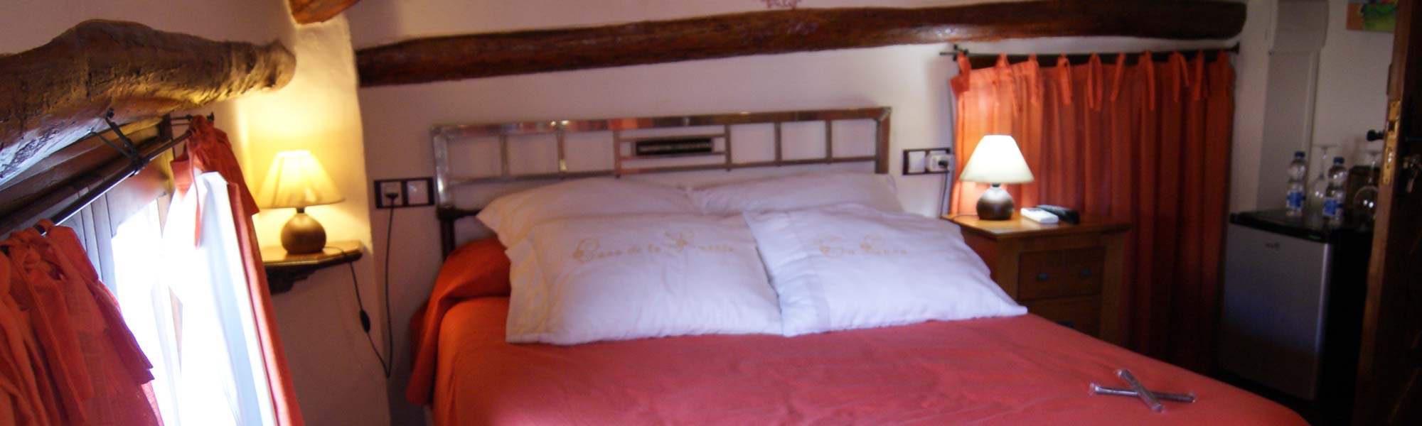 cabecera habitación sol y luna